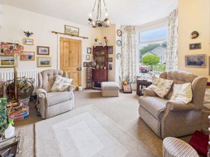 Living Room- click for photo gallery